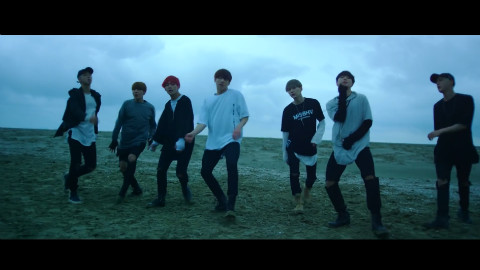 【超赞节奏】防弹少年团BTS 新单 Save ME 官方MV【超清】